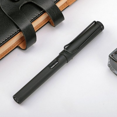 Classical Black Fountain Pen